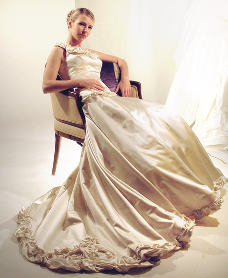 Golden collection wedding dress / gown GW144