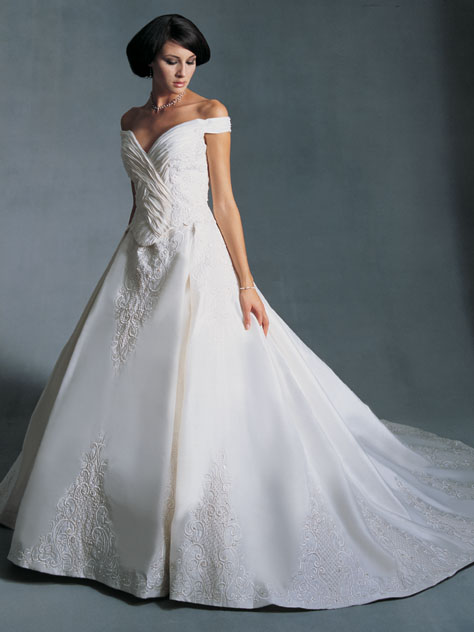 Golden collection wedding dress / gown GW147